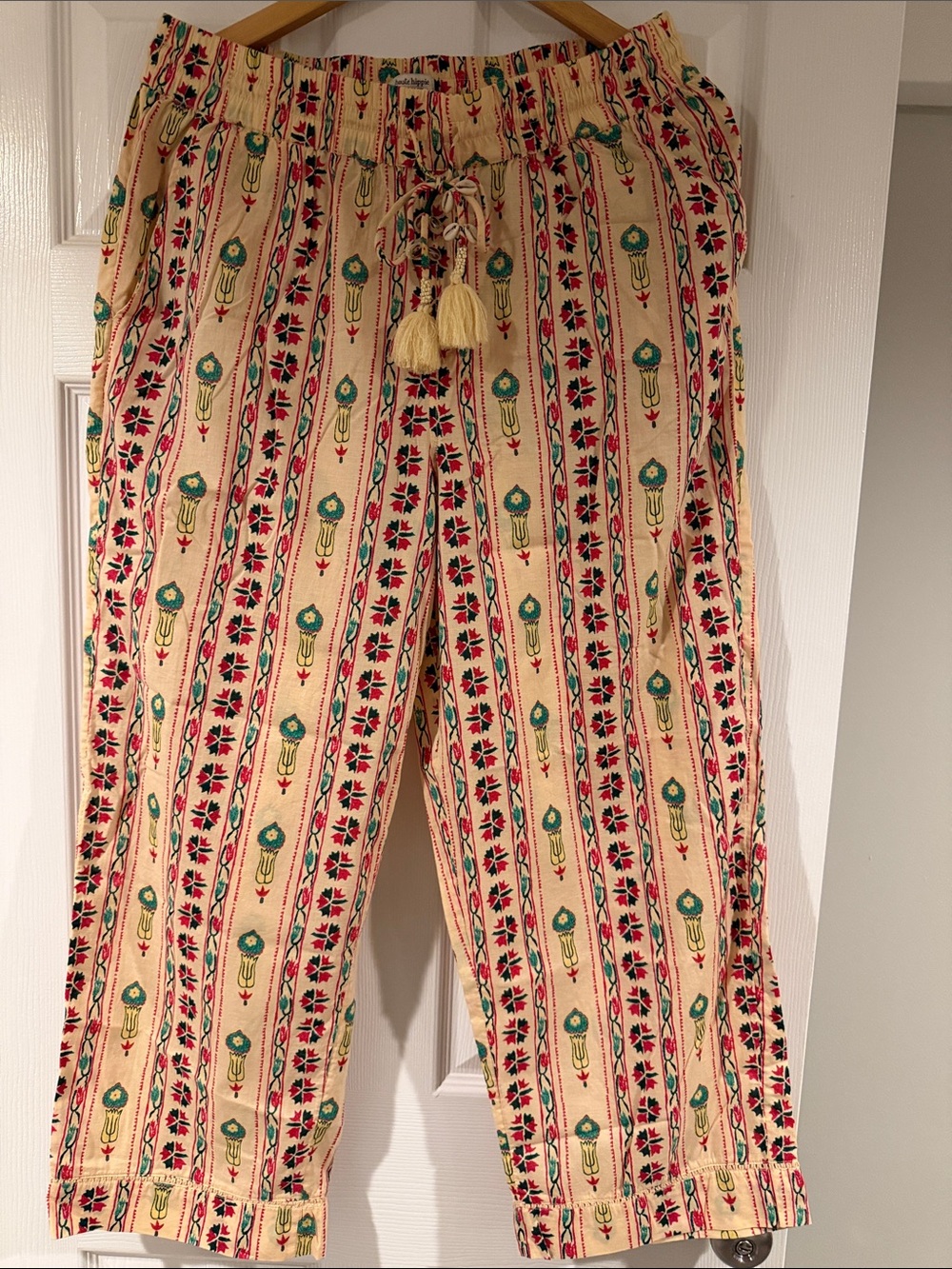 Haute Hippie Yellow Floral Stripe Drawstring Capris LG